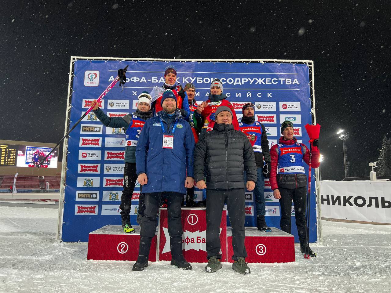 Результаты мужского спринта на втором этапе Альфа Банк Кубка Содружества в Ханты Мансийске Эдуард Латыпов Кирилл Бажин Антон Смольский молодцы
