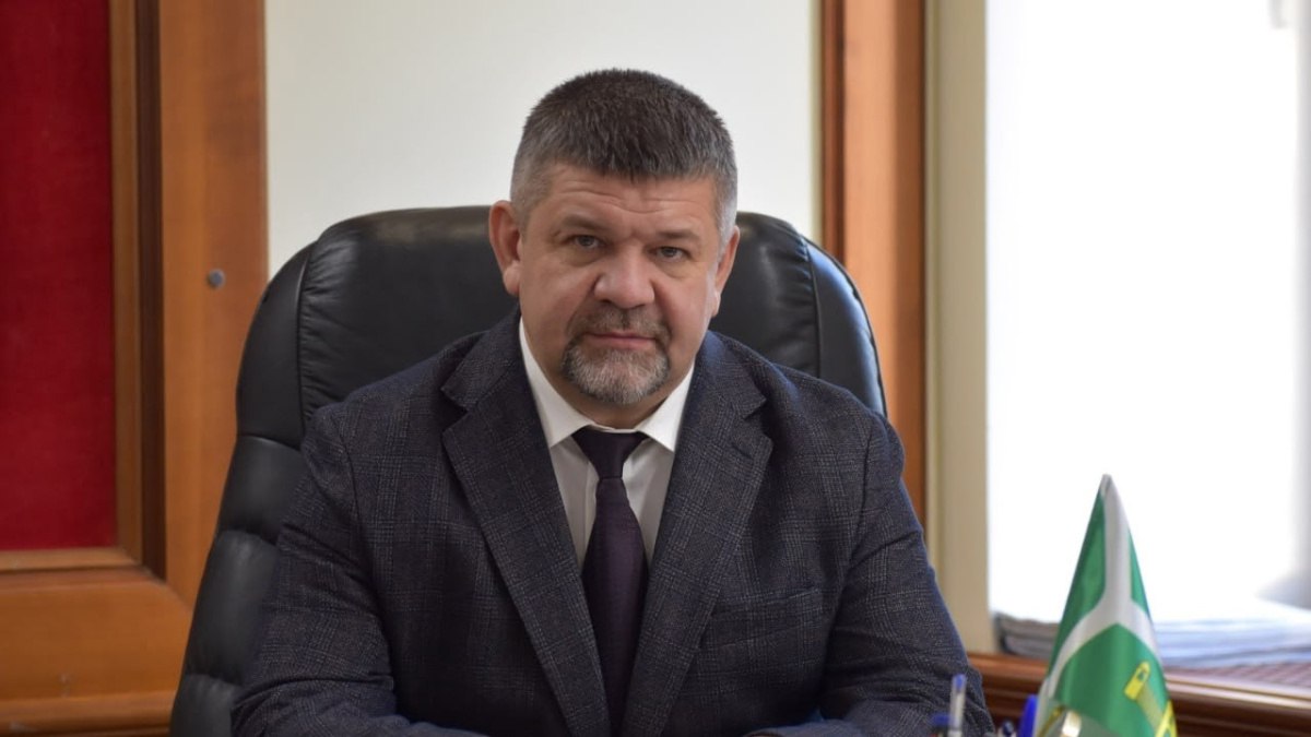 Власти Кинеля опровергли слухи о ЧС сброс сточных вод не угрожает жителям Администрация г о Кинель выступила с официальным опровержением распространяющейся в соцсетях информации о введении в городе режима чрезвычайной ситуации Глава муниципалитета Вячеслав Тимошенко заявил что в районе на самом деле действует особый режим но он носит другой характер страница ВКонтакте Вячеслава Тимошенко ГТРК Самара MAX lВК lОК lСАЙТ