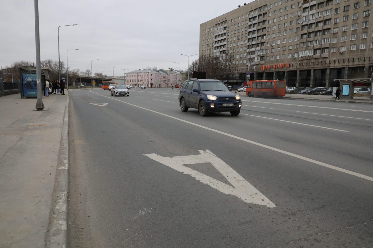 Две новые «выделенки» для автобусов появятся на улице Ванеева и проспекте Ленина в Нижнем Новгороде  В будущем новые выделенные полосы могут появиться и на других улицах города. Сейчас этот вопрос находится на рассмотрении специалистов мэрии.    Нижегородская Стрелка Z Подпишись