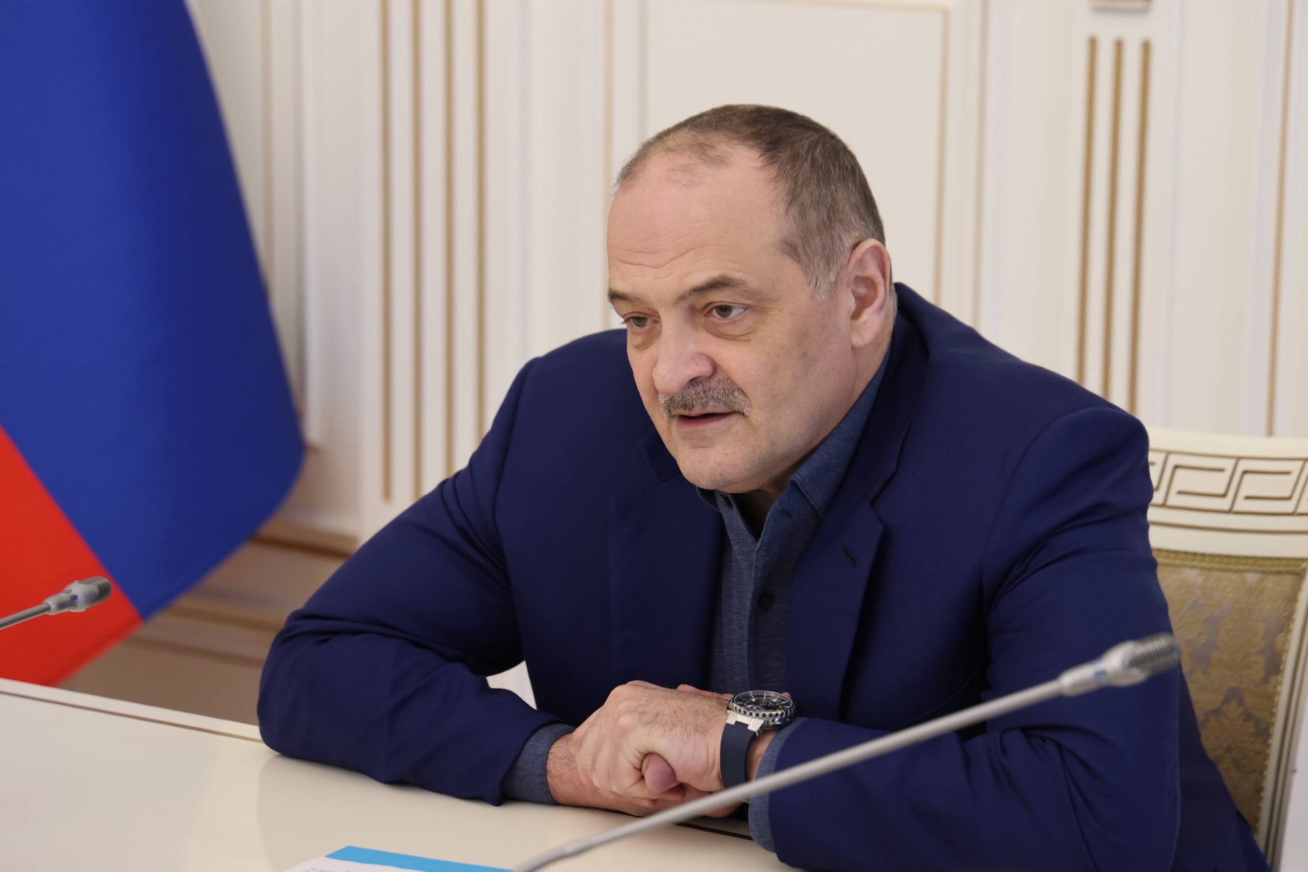 Сергей Меликов обратился к СМИ и блогерам с призывом проверять рекламу застройщиков За размещаемыми фотографиями элитных жилых домов может скрываться мошенническая схема Таким образом администраторы ресурсов вольно или невольно могут способствовать обману граждан и реализации мошеннических схем Читать нас в МАХ