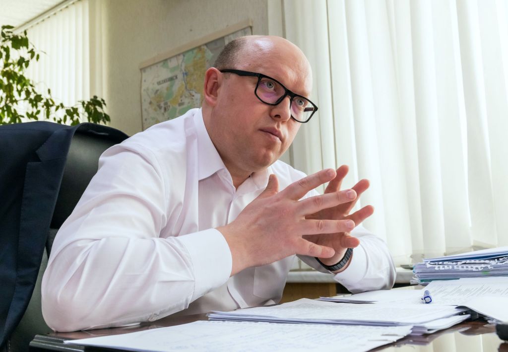 Алексей Текслер уволил обвиняемого в растрате главу миндора Нечаева gubernia74 ru articles policy 1137262 Губернатор Челябинской области подписал постановление об отставке Алексея Нечаева который возглавлял министерство дорожного хозяйства и транспорта Постановление за подписью главы региона уже опубликовано на официальном портале правовой информации Известно что ранее Алексей Нечаев написал заявление по собственному желанию t me chgub