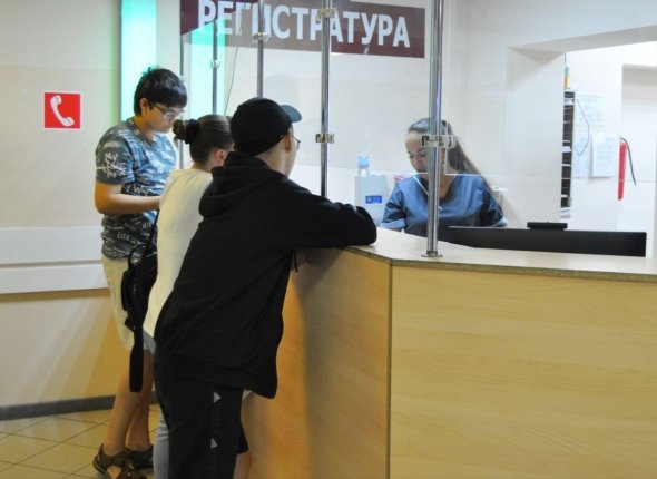 Профилактические медицинские осмотры в ЕАО уже прошли более 11 тысяч детей Для удобства родителей и детей осмотры специалисты проводят прямо на базе образовательных организаций Читать подробнее на сайте