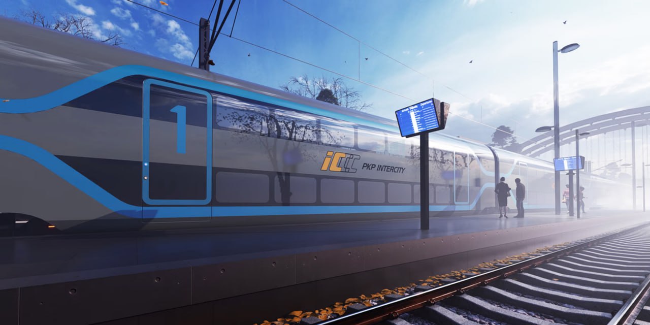 Alstom поставит до 72 двухэтажных электропоездов Coradia Max в Польшу Французский производитель одержал победу в объявленном в октябре 2024 тендере национального перевозчика PKP Intercity Твердая часть закупки включает поставку 42 составов и их 30 летнее техобслуживание Поставки должны быть выполнены в течение 6 5 лет после подписания контракта Новые двухсистемные поезда должны иметь макс скорость не менее 200 км ч и пассажировместимость не менее 480 человек В их производстве будут задействованы два польских завода в Хожуве и Надажине Alstom оценила выполнение твердой части контракта в 8 5 млрд злотых 1 9 млрд а всего заказа в 13 8 млрд злотых 3 2 млрд В то же время другой участник закупки швейцарская Stadler предложил 8 9 млрд злотых 2 млрд и 14 8 млрд злотых 3 5 млрд соответственно Ранее швейцарский производитель жаловался на конкурс из за труднореализуемых требований к системе климат контроля и несоразмерных возможных штрафных санкций Рендер PKP Intercity rollingstock
