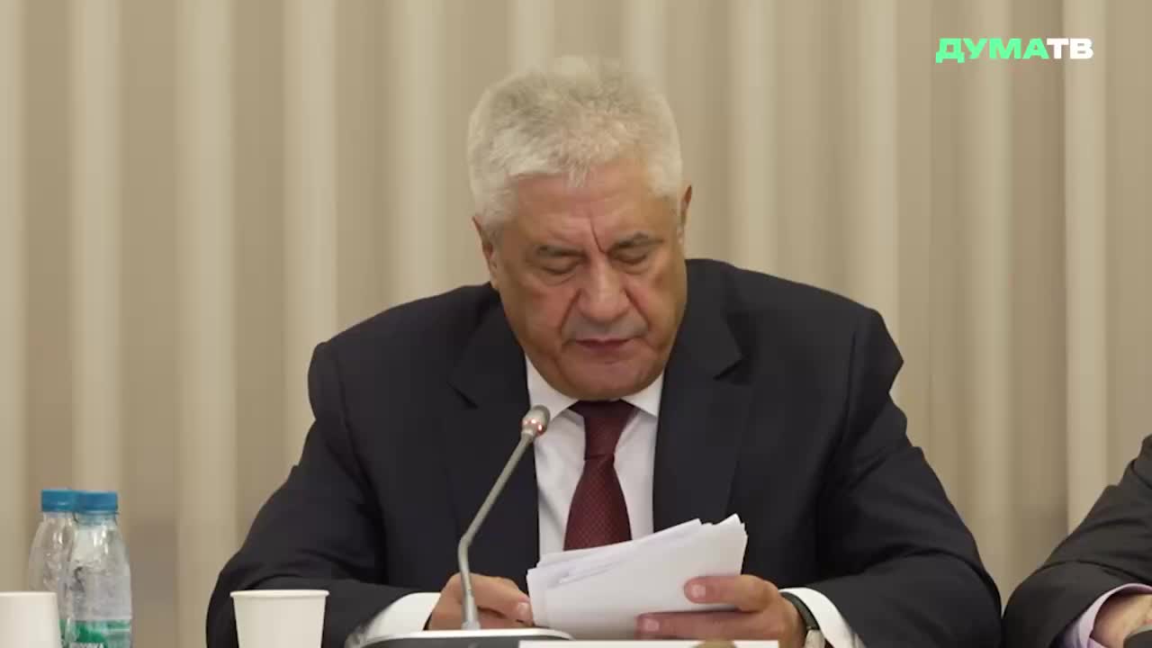 В 2025 году из России выдворено более 70 тысяч иностранцев, сообщает Владимир Колокольцев