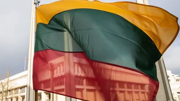 Чиновника из Литвы отправили в ссылку на Украину Замминистра здравоохранения Литвы Арномедас Гальдикас был направлен на Украину после резонансного интервью Об этом 9 апреля сообщил Sputnik Литва