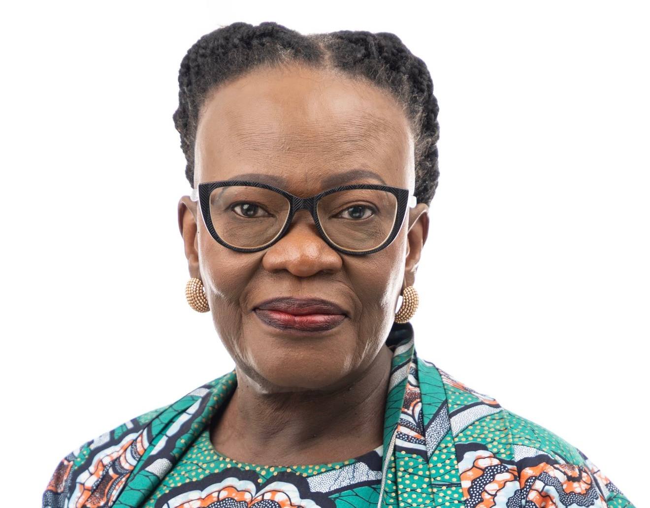 Глава МИД Намибии прибыла в Россию для обсуждения торговли и сотрудничества В ходе визита запланированы встречи на высоком уровне в том числе переговоры с заместителем председателя правительства РФ Юрием Трутневым Сельма Ашипала Мусавьи также проведет переговоры с Сергеем Лавровым Визит подчеркивает прочные и исторические отношения между Намибией и Россией основанные на взаимном уважении и общих ценностях заявили в МИД Намибии Африканская инициатива Telegram ВК Max