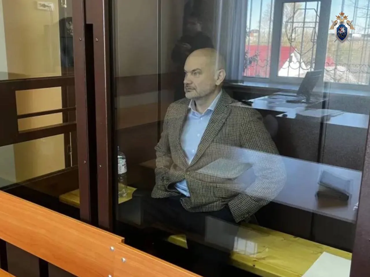 Депутата уфимского горсовета Александра Дегтева отправили в СИЗО Советский райсуд Уфы по ходатайству следствия избрал мерой пресечения для депутата горсовета предпринимателя Александра Дегтева заключение под стражу Он арестован до 20 мая сообщили РБК Уфа в пресс службе суда Ранее стало известно что Дегтеву вменяют присвоение или растрату обвинения связаны с делом Башспирта РБК Уфа  Разыгрываем iPhone 17 Pro Max и еще кучу призов Участвовать