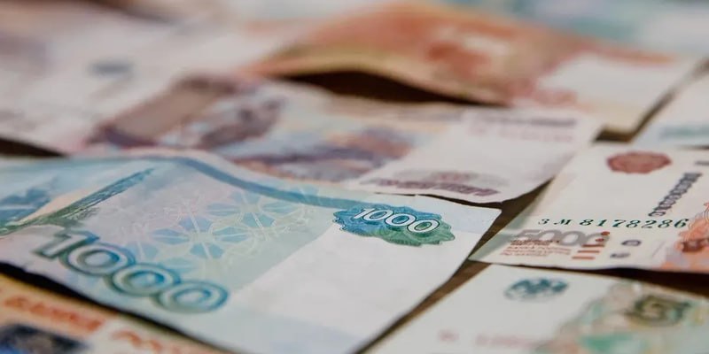 Средний размер пенсии в России в октябре вырос до 23 5 тыс рублей По данным Росстата рост составил 11 7 по сравнению с октябрем 2024 года Ранее в Госдуме сообщили что фиксированная выплата к страховой пенсии в 2026 году должна составить около 9 5 тыс рублей Январские выплаты пенсионерам перечислят досрочно из за новогодних праздников а дополнительное увеличение страховых пенсий вступит в силу 1 января и составит 7 6