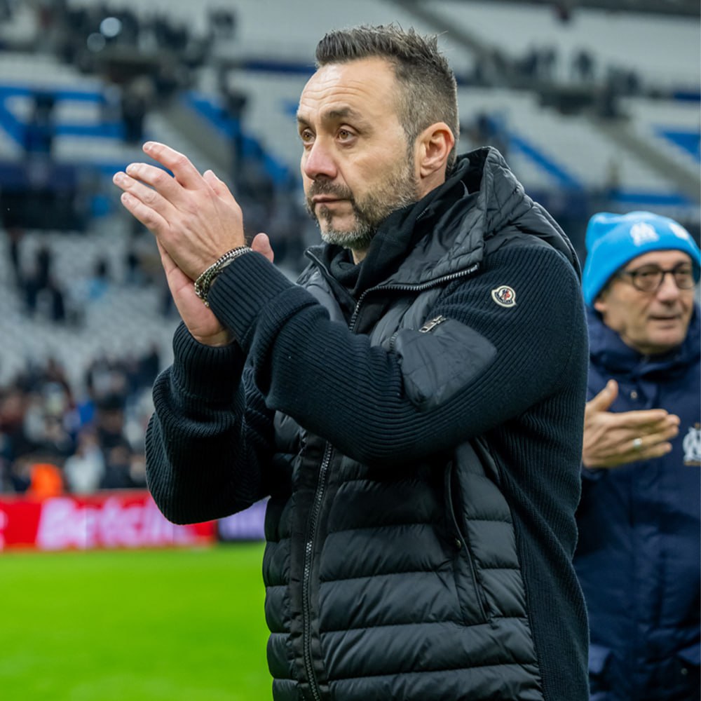 Марсель уволил главного тренера Роберто Де Дзерби Соглашение прекращено по обоюдному согласию сторон сообщает сайт клуба Отставка последовала после разгромного поражения от ПСЖ со счетом 0 5 Подписывайтесь на РИА Новости Спорт в MAX