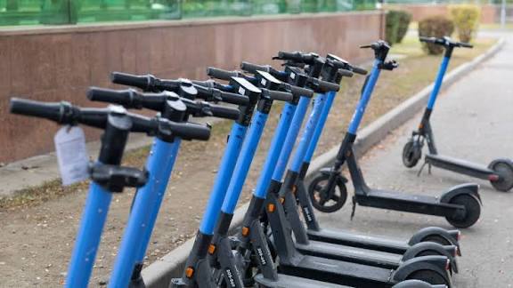 В Узбекистане появилось мини ведомство по самокатам и велосипедам В стране создана Ассоциация операторов личных средств передвижения и велосипедов Новый орган займётся регулированием и развитием этого направления А как считаете вы в какой сфере ещё не хватает собственного министерства Не пропустите главные новости дня подписывайтесь на EVENT uz