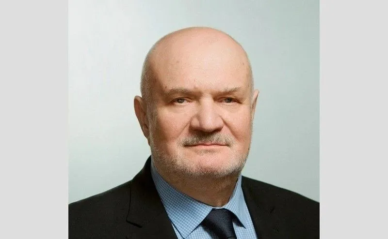 На 77 м году жизни скончался бывший начальник Петербургского метрополитена Владимир Гарюгин возглавлявший подземку северной столицы с 1990 по 2020 годы Подписаться на PRO transport Telegram MAX