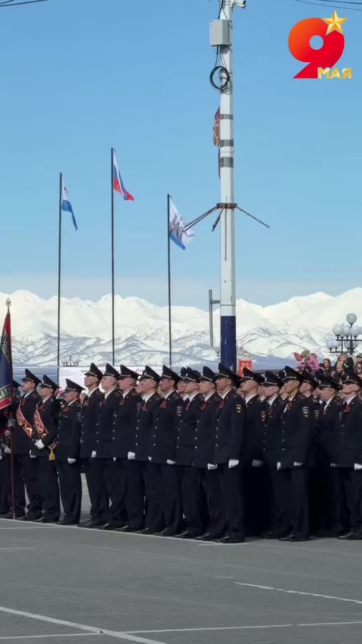 Во Владивостоке ребенок зацепился за автобус, пытаясь сэкономить на проезде