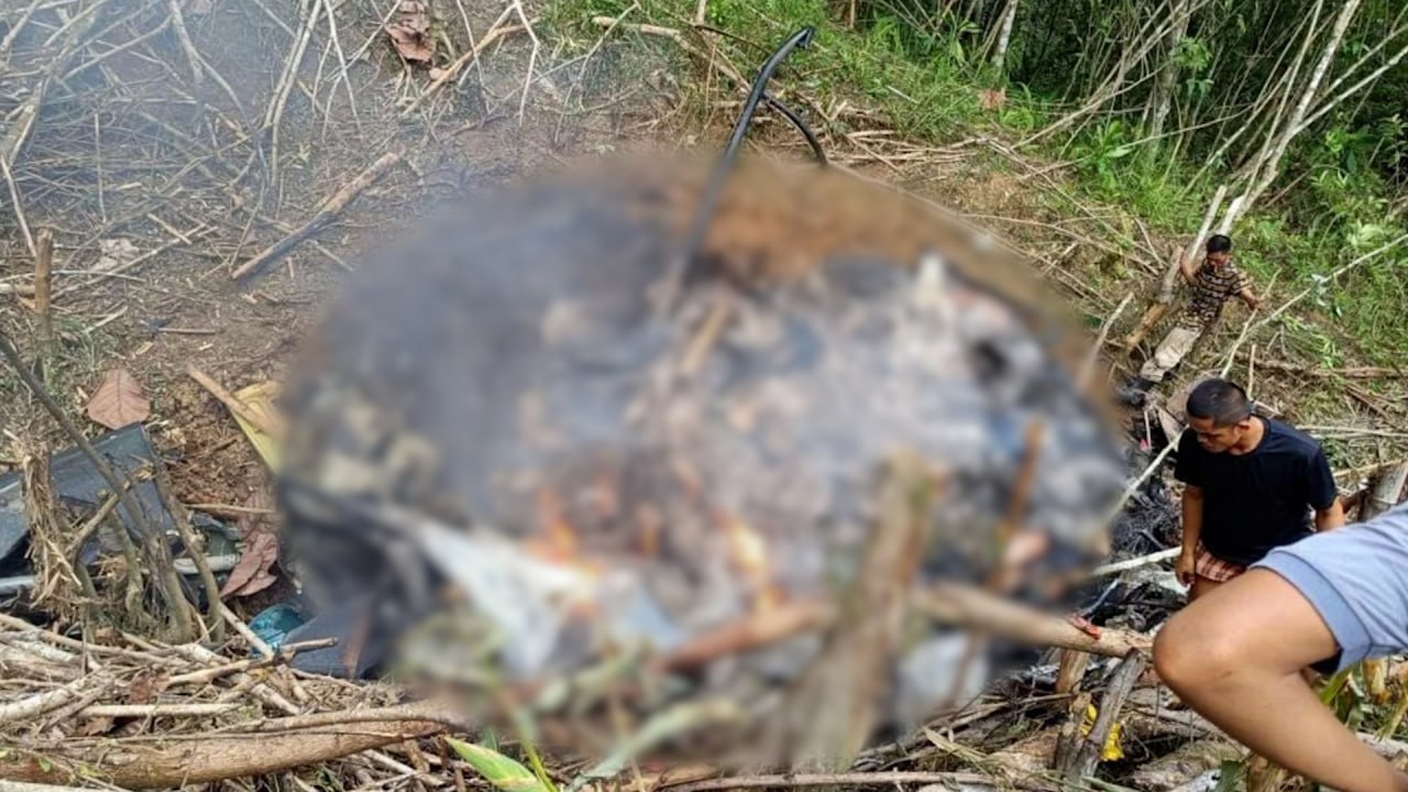 Шесть человек погибли при крушении вертолета ВВС Филиппин участвовавшего в операции по ликвидации последствий тайфуна Калмаэги Об этом сообщило командование вооруженных сил республики в Восточном Минданао В ходе поисково спасательной операции были обнаружены и подняты шесть тел предположительно пилота и членов экипажа разбившегося вертолета Super Hueys цитирует телеканал ABS CBN слова военных Отмечается что потерпевший крушение вертолет был одним из четырех воздушных судов вылетевших из Давао в Бутуан для оценки последствий тайфуна и оказания помощи пострадавшим После потери связи с экипажем была немедленно начата поисково спасательная операция Как уточнили в командовании проводится расследование для установления обстоятельств авиакатастрофы Ранее сообщалось что в результате тайфуна по меньшей мере 26 человек погибли и несколько сотен тысяч человек были вынуждены покинуть свои дома в центральной части Филиппин По данным агентства AFP под ударом стихии оказались города на острове Себу улицы которых затопило из за ливневых дождей Большинство погибших утонули РЕН ТВ в Telegram в MAX