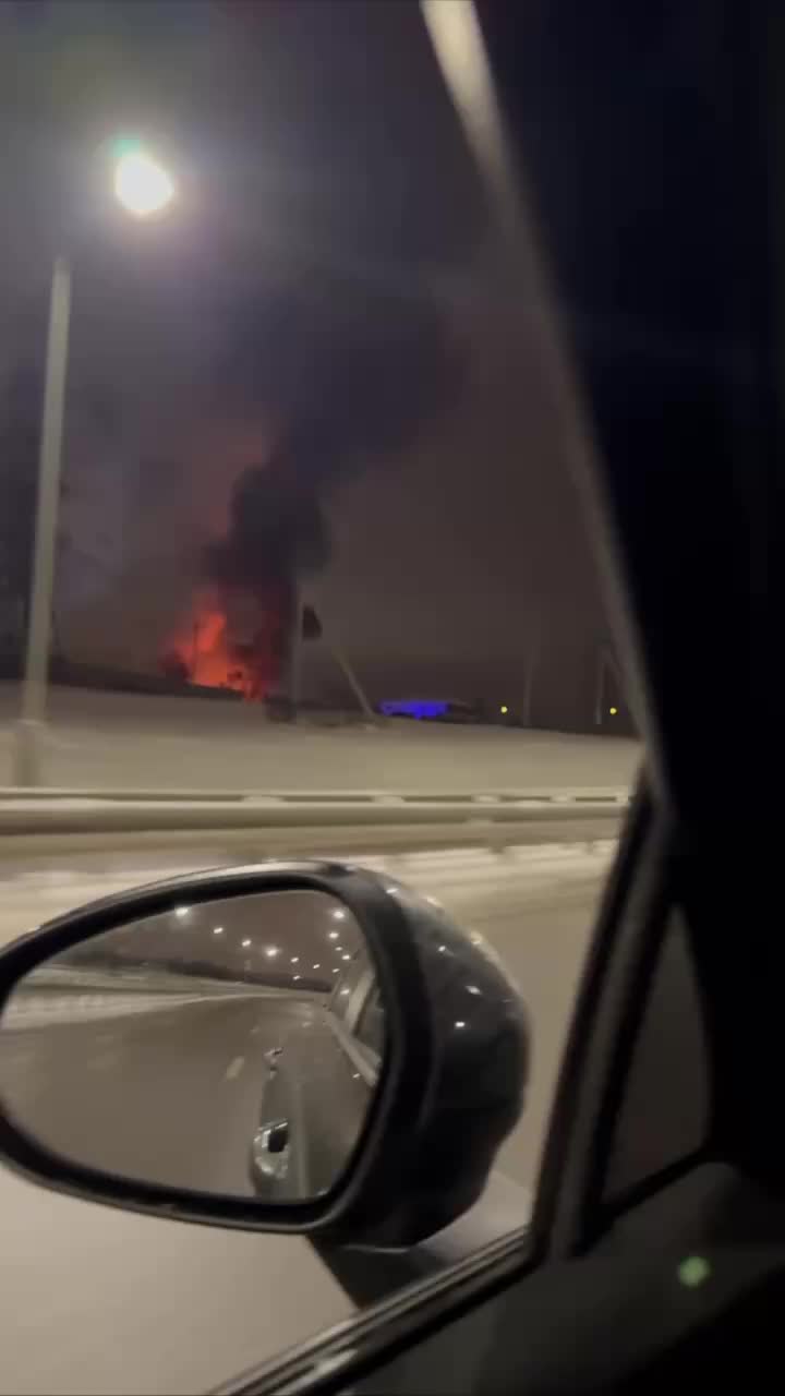 Пожары на складах в Алматы и Новой Москве: МЧС организует тушение