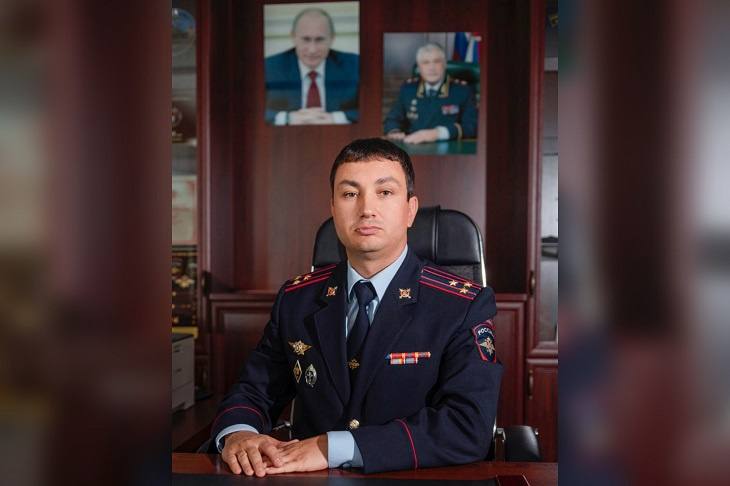 Сегодня 17 сентября в ГУ МВД России по Волгоградской области произошли кадровые изменения в руководящем составе Как сообщили V102 RU в пресс службе Главка управление экономической безопасности и противодействия коррупции возглавил полковник полиции Дмитрий Дегтярев До назначения на эту должность он возглавлял УМВД по городу Волжскому Нового руководителя УЭБиПК личному составу представил начальник ГУ МВД России по Волгоградской области генерал майор полиции Дмитрий Свинов
