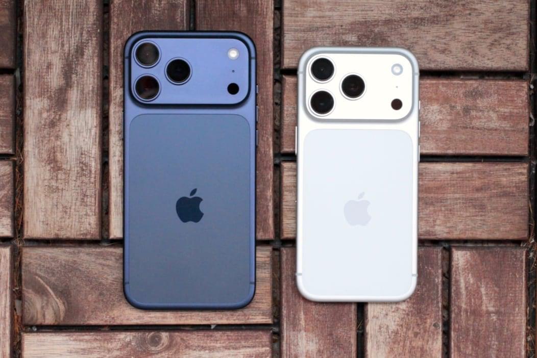 Индия обязала всех производителей смартфонов установить государственное приложение для отслеживания украденных устройств Его нельзя удалить Sanchar Saathi это индийское государственное приложение разработанное для борьбы с мошенничеством Оно позволяет отслеживать и блокировать утерянные смартфоны по IMEI во всех сетях предотвращая их использование Кроме того приложение может блокировать мошеннические звонки в том числе с SIM карт оформленных на подставных лиц Главный вопрос заключается в том как поступит Apple Для неё индийский рынок является одним из ключевых но Apple никогда не предустанавливала государственные приложения в отличие от производителей смартфонов на Android Эксперты полагают что Apple сможет договориться с правительством Индии и найти компромисс Например предлагать пользователям самим установить приложение   www iphones ru 1348378 новости iphonesru