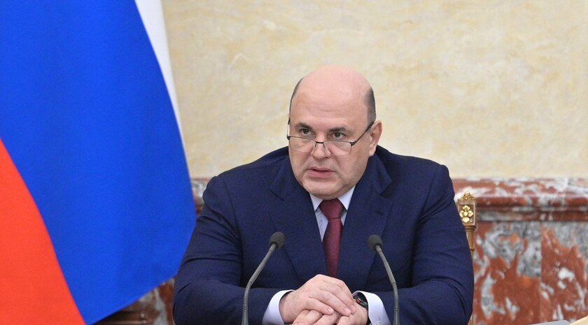 Правительство РФ подготовило меры по ускорению ремонта систем ЖКХ «Подготовлен законопроект, который поможет ускорить обновление систем ЖКХ и повысить качество услуг водоотведения, тепло- и водоснабжения, которые предоставляются частными компаниями. Такие организации будут обязаны разрабатывать инвестиционные программы, включать в них мероприятия по модернизации коммунальной инфраструктуры», — сказал премьер-министр РФ Михаил Мишустин в ходе заседания Правительства. Кабмин также планирует донастроить механизм долгосрочных регуляторных соглашений, которые заключаются между региональными, местными органами власти и поставщиками услуг в сфере ЖКХ. В них будут определены размеры тарифов и обязательства по обновлению инженерных сетей. Читать полностью , VK и ОК и читайте новости на нашем сайте