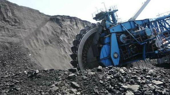 Минэнерго Казахстана запускает углехимические проекты с китайскими инвесторами Минэнерго РК с китайскими партнёрами отобрали угольные разрезы Qarmet и Богатырь Комир для проектов по газификации угля передает ArbatMedia   Прислать новость