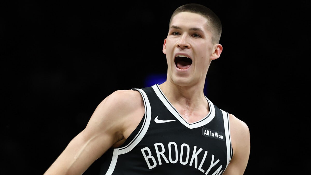 Егор Дёмин установил клубный рекорд по точным трехочковым броскам в овертаймах сообщает пресс служба Бруклина В матче против Орландо Мэджик 103 104 ОТ 19 летний россиянин набрал все 10 очков своей команды в овертайме реализовав при этом три трехочковых броска news matchtv Al Bello Getty Images Sport