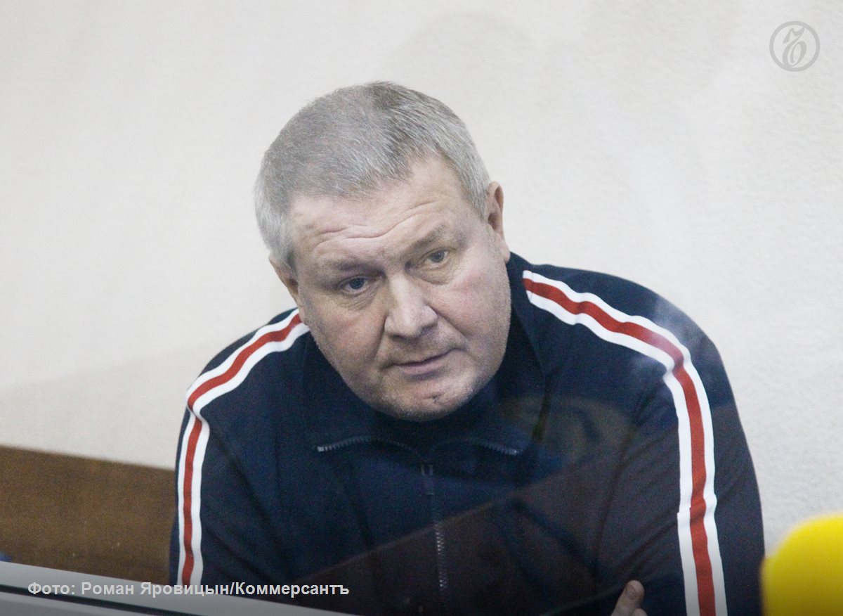 Бывшему руководителю ГлавУКС Сергею Куклаеву назначили три года колонии поселения Его признали виновным в семи эпизодах злоупотребления должностными полномочиями По фабуле дела в 2021 2022 годах он распорядился выплатить 100 млн руб за оборудование для строящихся детсадов которое так и не было поставлено Подсудимый полностью признал вину Гособвинитель запрашивал для него шесть лет колонии поселения Подписывайтесь Делитесь мнением о канале