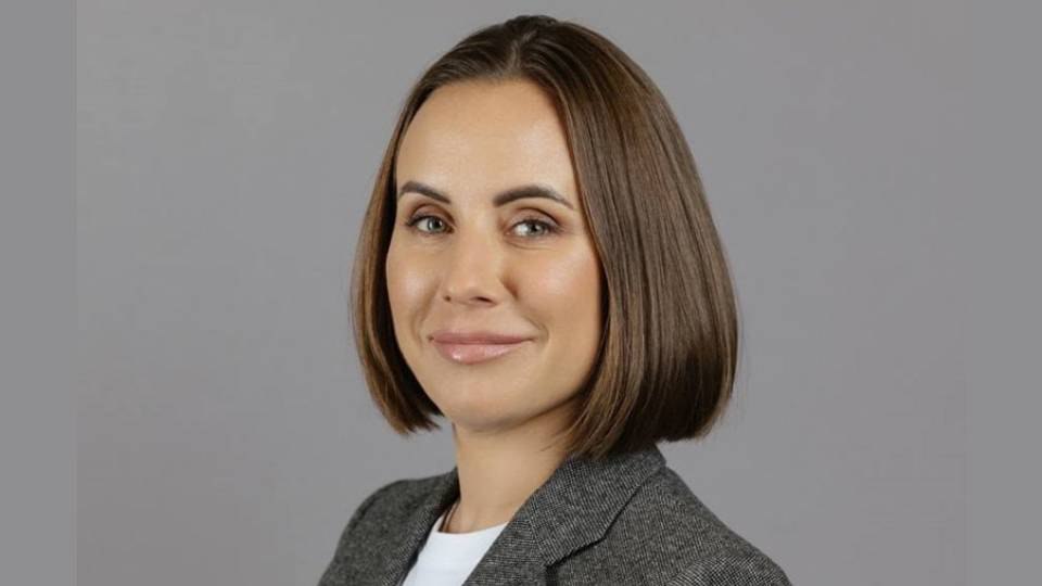 Наталья Пейсахович ушла из экосистемы RWB где была директором по маркетингу Она отвечала за маркетинговую стратегию и усиление бренда Подписывайтесь на канал о работе в маркетинге и рекламе morejobs