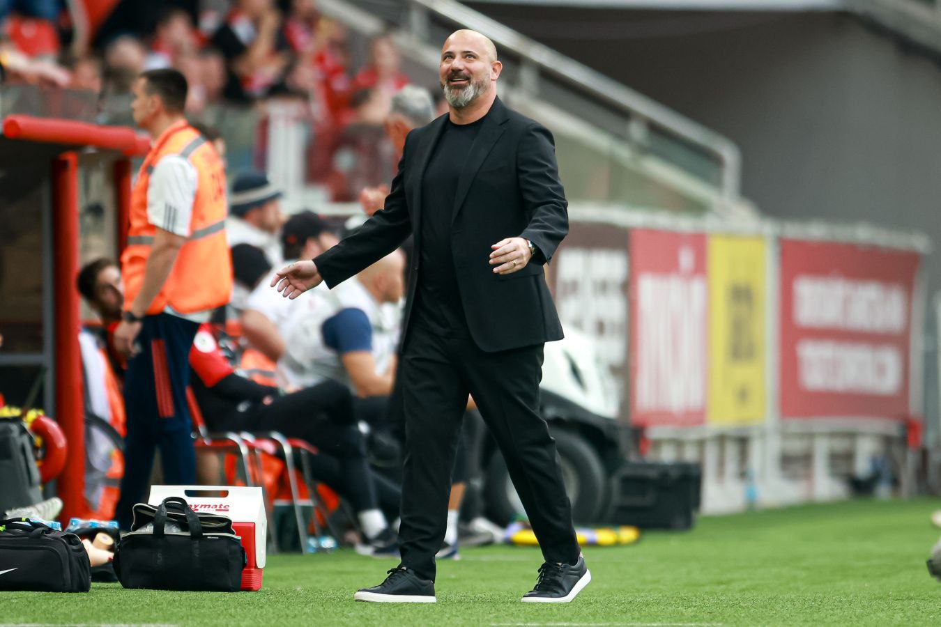 СМИ ДЕЯНА СТАНКОВИЧА НЕ БУДЕТ В СБОРНОЙ СЕРБИИ Возглавляющий московский Спартак Деян Станкович ранее попал в список кандидатов на пост главного тренера сербской сборной Но как утверждает MaxBet Sport в Футбольном союзе Сербии выбрали экс тренера Чикаго Файр и Овьедо Велько Пауновича