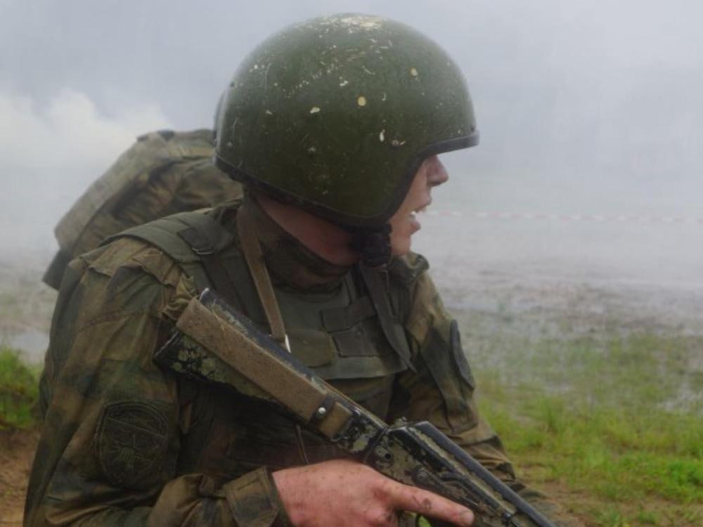 Танки в городе но волноваться не стоит в Приморском районе проводят учения по антитеррору Пресс служба РУФСБ РФ уведомляет о том что в Приморском округе Архангельской области 26 ноября будут проводиться плановые антитеррористические учения На улицах Архангельска возможно увеличение числа нарядов полиции передвижение специальной техники массовое скопление сотрудников правоохранительных и силовых структур Горожан просят с пониманием отнестись к проведению указанных мероприятий сохранять спокойствие и строго следовать указаниям сотрудников правоохранительных органов