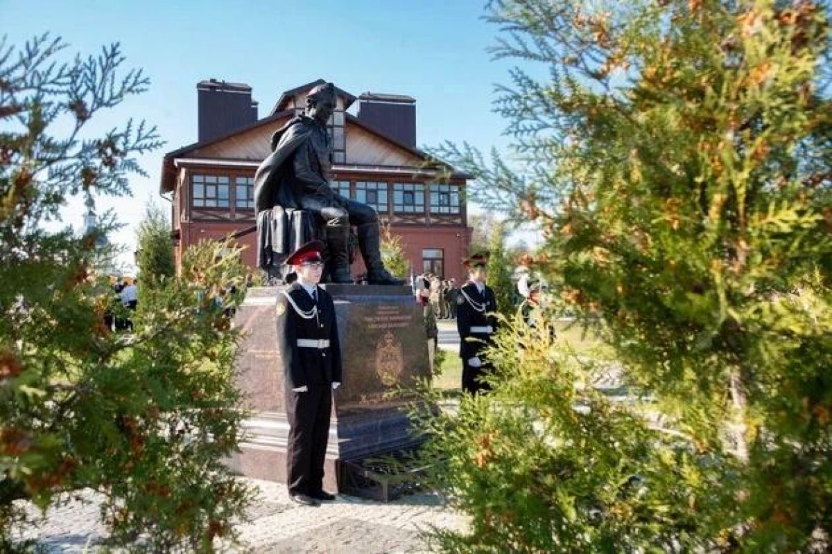 Во Владимирской области началась подготовка к 300 летию Александра Суворова   newsvladimir ru fn 1752889 html Масштабные торжества посвященные празднованию 300 летия со дня рождения генералиссимуса Александра Суворова пройдут в 2030 году Мероприятия по подготовке к юбилею стартовали в том числе и во Владимирской области   Прислать новость Подписаться   Мы в MAX