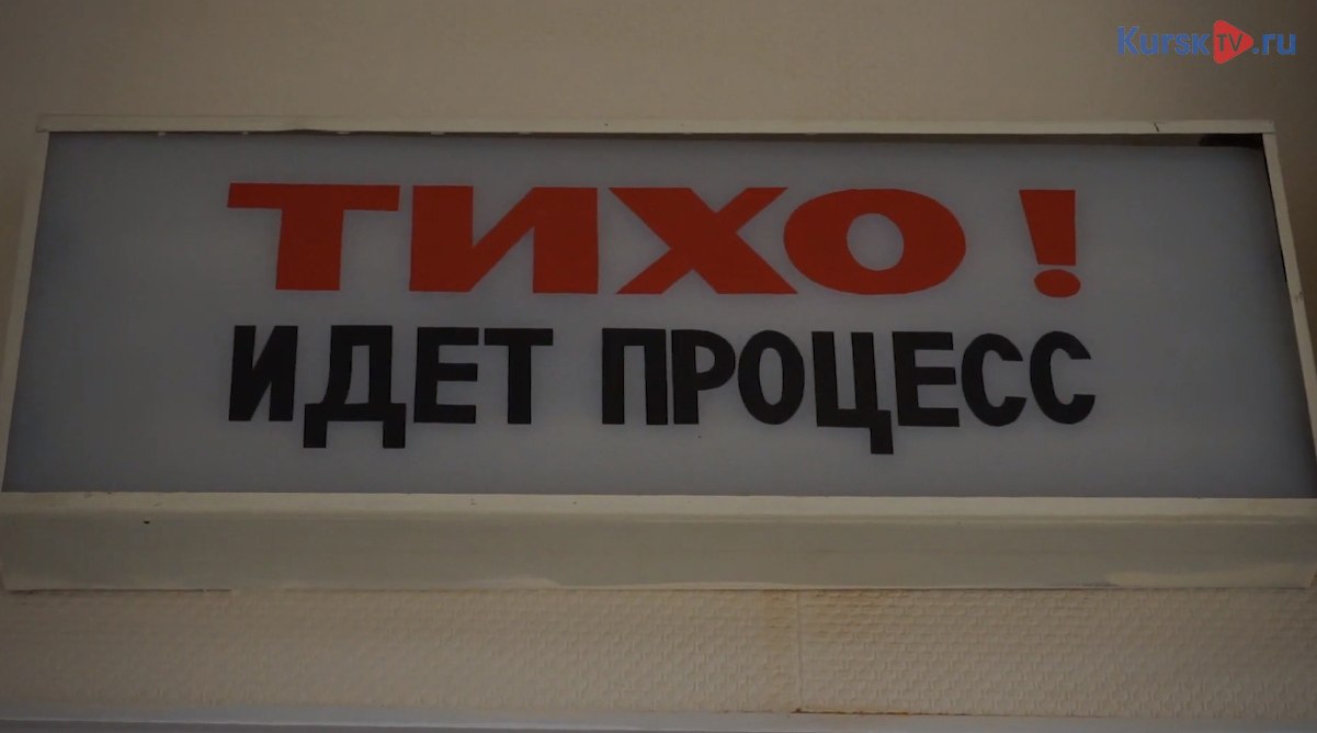 В Курской области подан иск на 153 млн к фигурантам дела о хищениях на фортификациях АО Корпорация развития Курской области подала гражданский иск на 153 млн рублей к экс руководителю корпорации Владимиру Лукину его бывшим заместителям Игорю Грабину и Дмитрию Спиридонову а также к экс директору ООО КТК Сервис Андрею Воловикову Эти лица проходят по уголовному делу о присвоении средств выделенных на строительство фортификационных сооружений в регионе сообщает ТАСС со ссылкой на материалы суда В рамках обеспечения иска у обвиняемых наложены аресты на имущество и банковские счета При этом сама АО Корпорация развития Курской области находится в стадии ликвидации по решению губернатора Александра Хинштейна Курская Telega Прислать новость