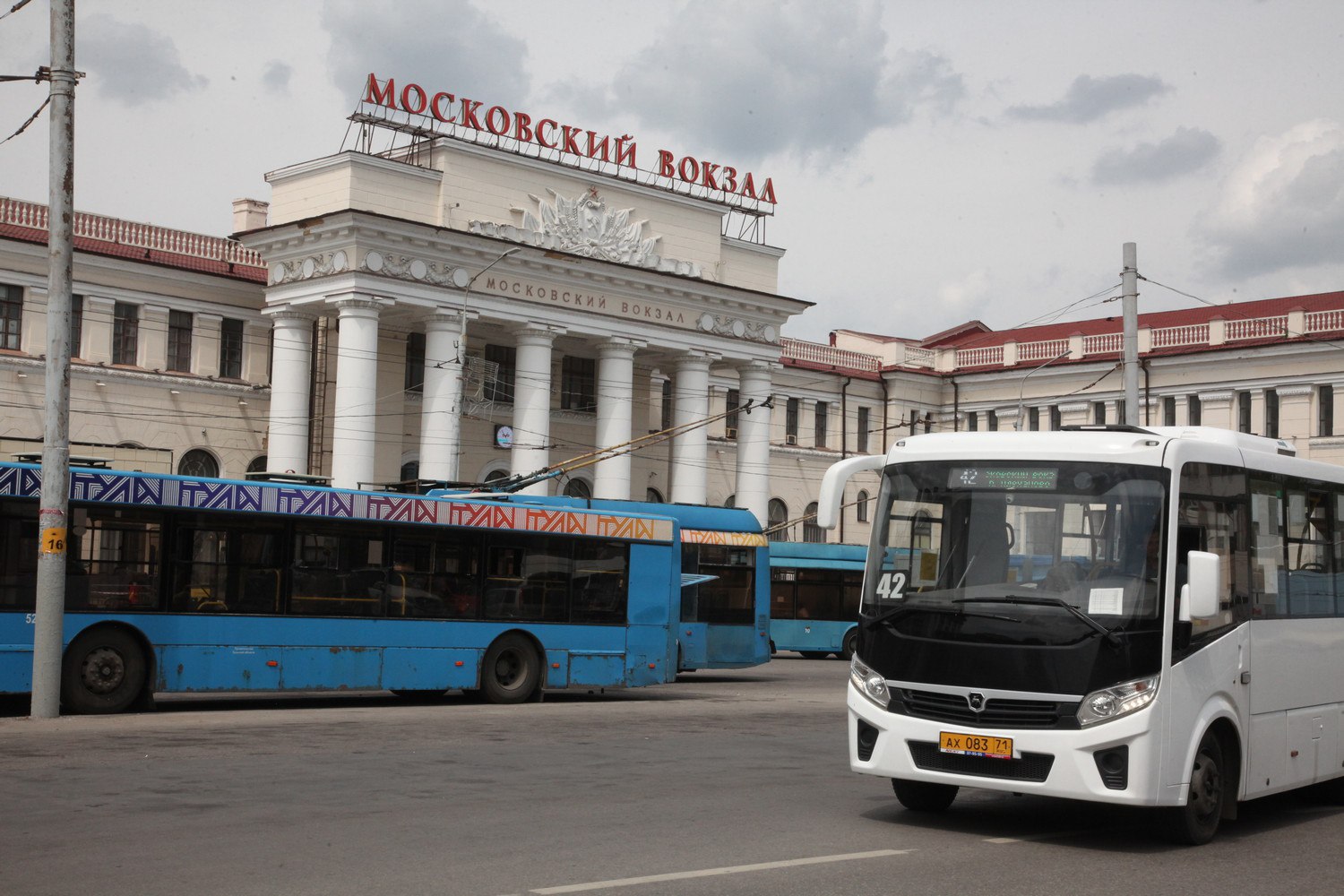 В Туле запустят новый автобусный маршрут С 15 мая в Туле начнут действовать два автобусных маршрута по регулируемому тарифу с предоставлением льгот на проезд. Об этом сообщает администрация города. Подробнее Тульские Известия