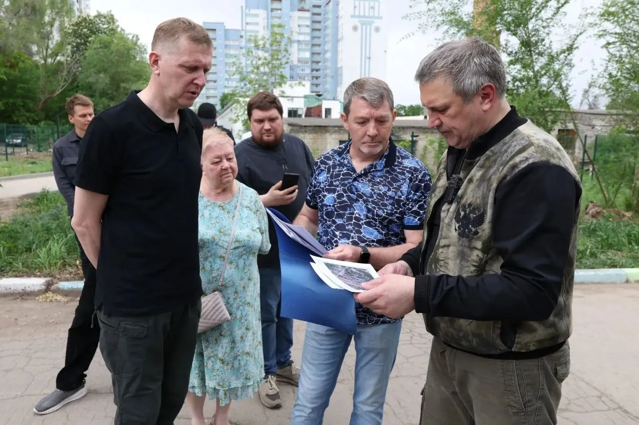 Иван Носков Задача для управляющих компаний Самары подготовить свой жилой фонд к отопительному сезону Глава столицы региона Иван Носков проверил как муниципальная УК Самараводоканал готовит многоквартирные жилые дома к зиме   oboz info ivan noskov zadacha dlya upravlyayushhih kompanij samary podgotovit svoj zhiloj fond k otopitelnomu sezonu