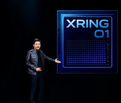 Rozetked опубликовал результаты реальных тестов Xiaomi XRING O1 в бенчмарках — мощно и горячо В конце мая 2025 года компания Xiaomi представила новый 10-ядерный 3-нм процессор XRING O1. Первым устройством на базе фирменного чипа стал смартфон Xiaomi 15s Pro. Российский техноресурс Rozetked получил доступ к устройству, протестировал его в бенчмарках и опубликовал результаты. Читать далее