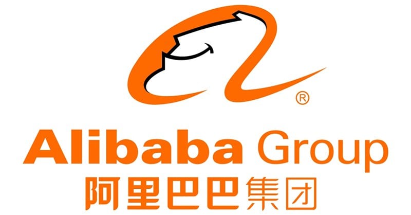 Alibaba представила новую ИИ-модель QwQ-32B    Китайская компания Alibaba Group представила модель искусственного интеллекта QwQ-32B, которая, по утверждениям разработчиков, превосходит DeepSeek R1 как по производительности, так и по эффективности использования ресурсов. Новая модель содержит 32 млрд параметров, что позволяет ей выполнять математические вычисления и решения программных задач быстрее, чем модель с 671 млрд параметров.  После анонса акции Alibaba выросли на 7,5%, что стало наибольшим ростом за два последних месяца. QwQ-32B доступна на платформе Hugging Face и может быть протестирована через чат-бота Qwen.  Кроме того, Alibaba планирует инвестировать более 380 млрд юаней в облачные технологии и инфраструктуру ИИ в ближайшие три года, что демонстрирует амбициозные намерения компании в области разработки искусственного интеллекта общего назначения.  Для подробностей можно ознакомиться с информацией на источнике.