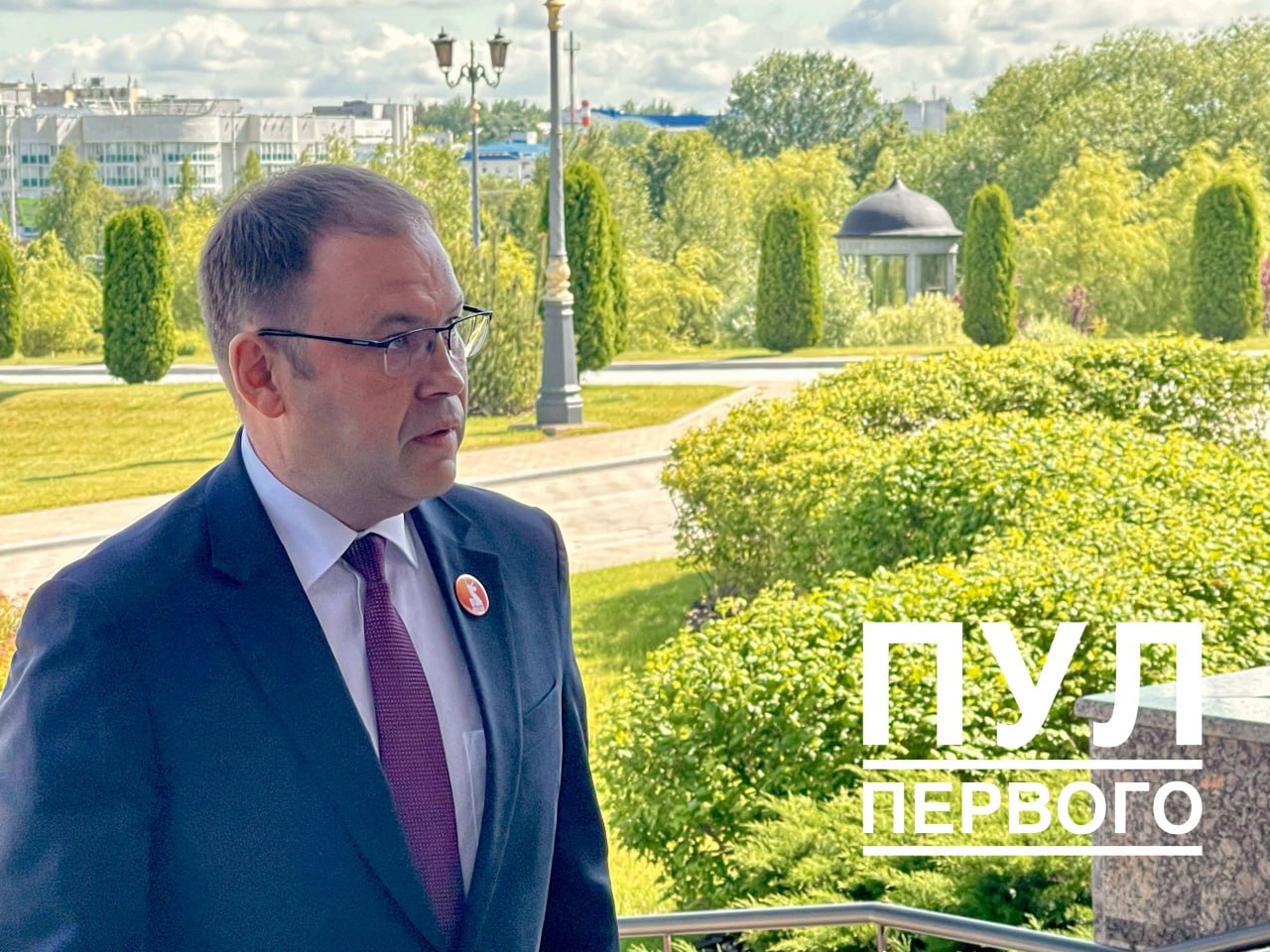 Александр Лукашенко проведет переговоры с губернатором Кузбасса Ильей Середюком, сообщает "Пул Первого" Темы переговоров: экономика, промышленность, совместные проекты.