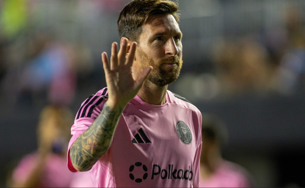 Месси стал лучшим ассистентом в истории Лео отметился ассистом в полуфинале плей офф MLS с Нью Йорк Сити Теперь на его счету 405 голевых передач за карьеру Аргентинец стал лучшим ассистентом в истории обойдя венгерского нападающего Ференца Пушкаша