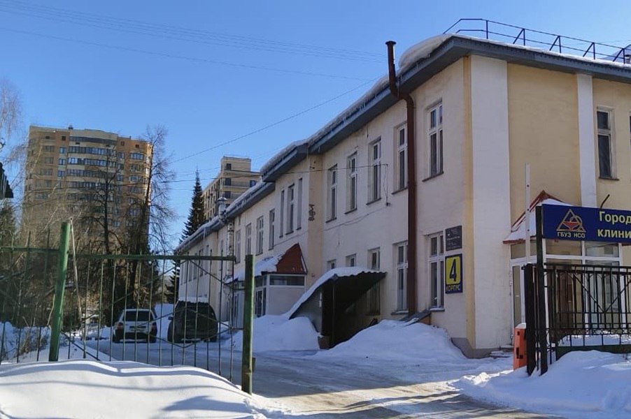 Депутатам напомнили об ответственности при корректировках генплана Новосибирска На декабрьской сессии горсовета Новосибирска были рассмотрены корректировки в генплан города Заместитель мэра начальник департамента строительства и архитектуры Евгений Улитко отметил что проект подготовлен для создания условий по осуществлению масштабных инвестпроектов на основании предложений заинтересованных лиц на двух территориях Главный федеральный инспектор по Новосибирской области Николай Буймов напомнил о принципиальной позиции полпредства в отношении градостроительной политики Новосибирска Подробнее читайте по ссылке INFOPRO54 Фото Infopro54 автор Мария Гарифуллина