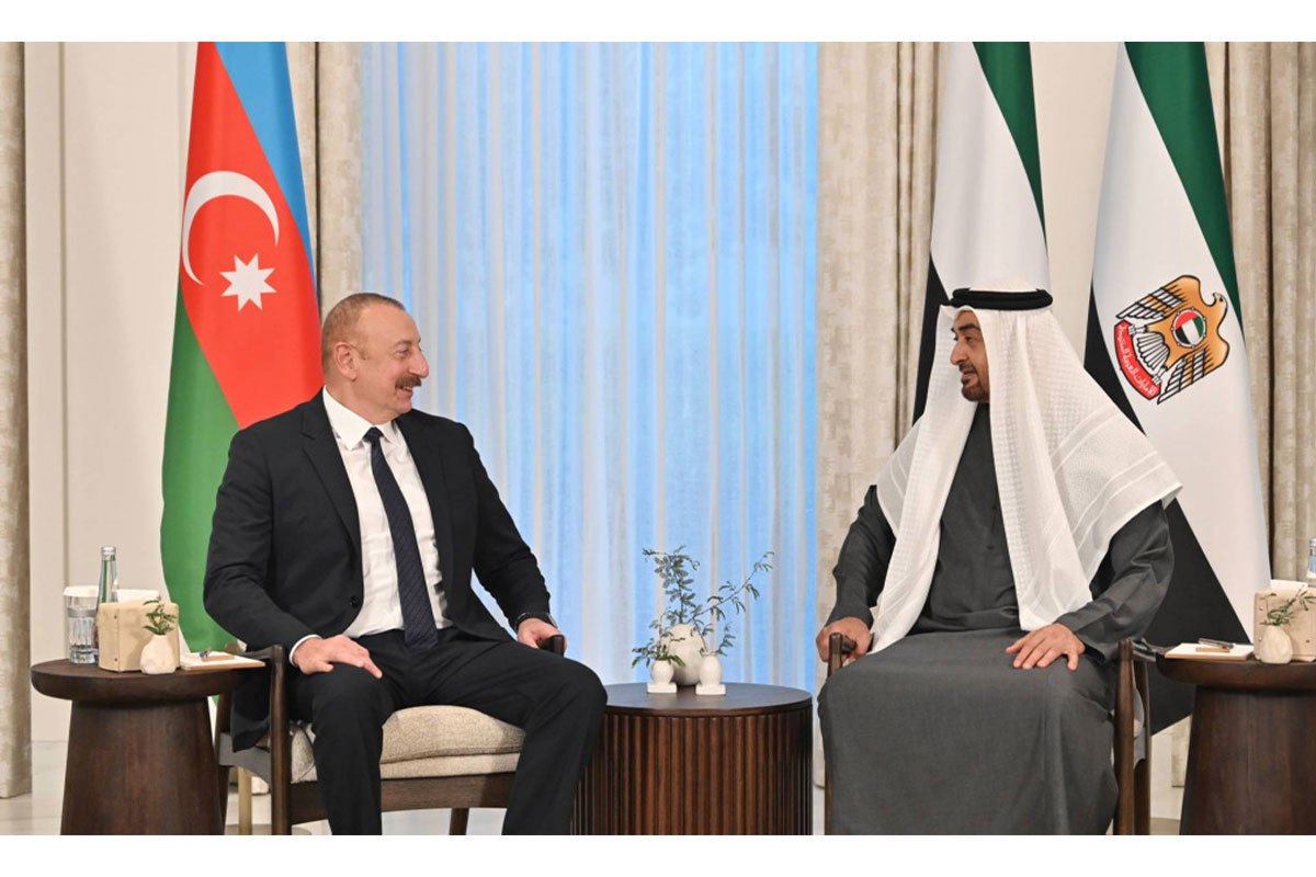 Ильхам Алиев и шейхом Мухаммед бен Заид Аль Нахайян подписали соглашение "о всеобъемлющем экономическом партнерстве" между Азербайджаном и ОАЭ.