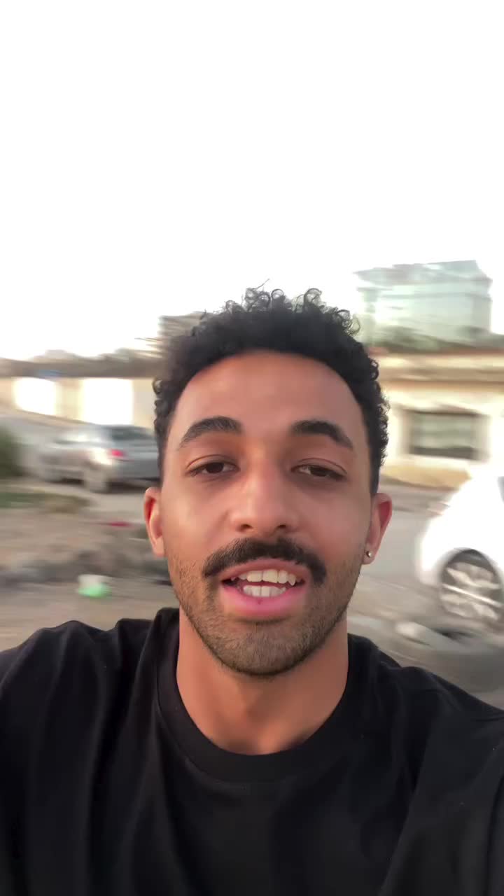 Блогер из Германии отправился в Сенегал за украденным iPhone