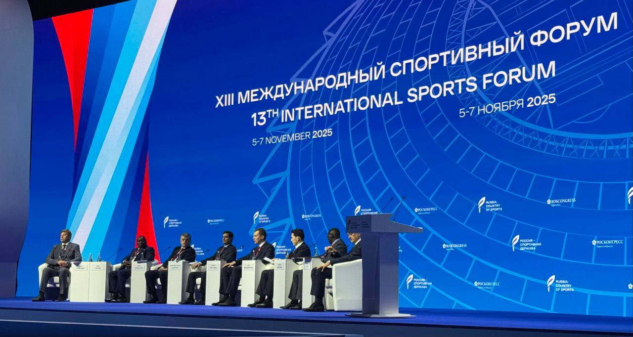 В Самаре в рамках Форума Россия Спортивная держава началось пленарное заседание Спорт во имя будущего побеждаем вместе Прямая трансляция по ссылке Владимир Кошелев ЛДПР Подписаться