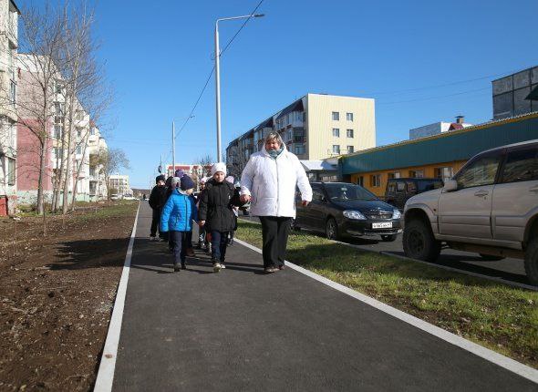 Завершен ремонт дороги на улице Савченко в Петропавловске-Камчатском  Благодаря нацпроекту здесь созданы безопасные условия для транспорта и пешеходов   Подробнее    Подписаться: