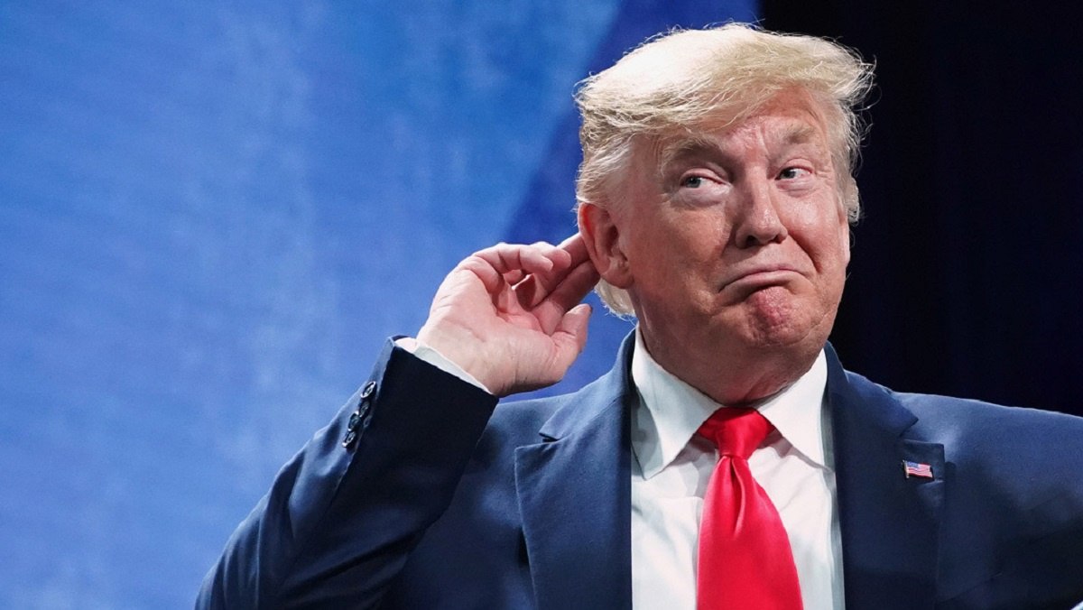 На очереди Индия. Теперь и этой стране Трамп грозит пошлинами. Обещает ввести 25% тариф, если не будет заключено некое торговое соглашение. Какое именно, пока не озвучивают. Кроме того, Трамп еще не выслал Индии "письмо счастья" с уведомлениям о тарифах, как это было сделано с другими странами.