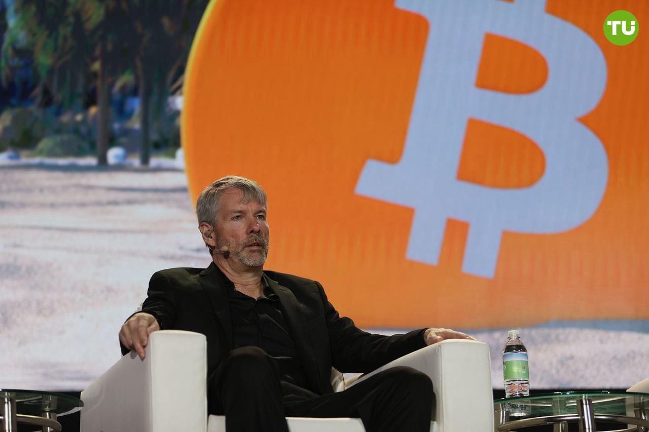 Сейлор продолжает закупать биткоины За прошедшую неделю Strategy приобрела 245 BTC на $26 млн по цене $105 856 за биткоин. На балансе компании сейчас 592 345 BTC.