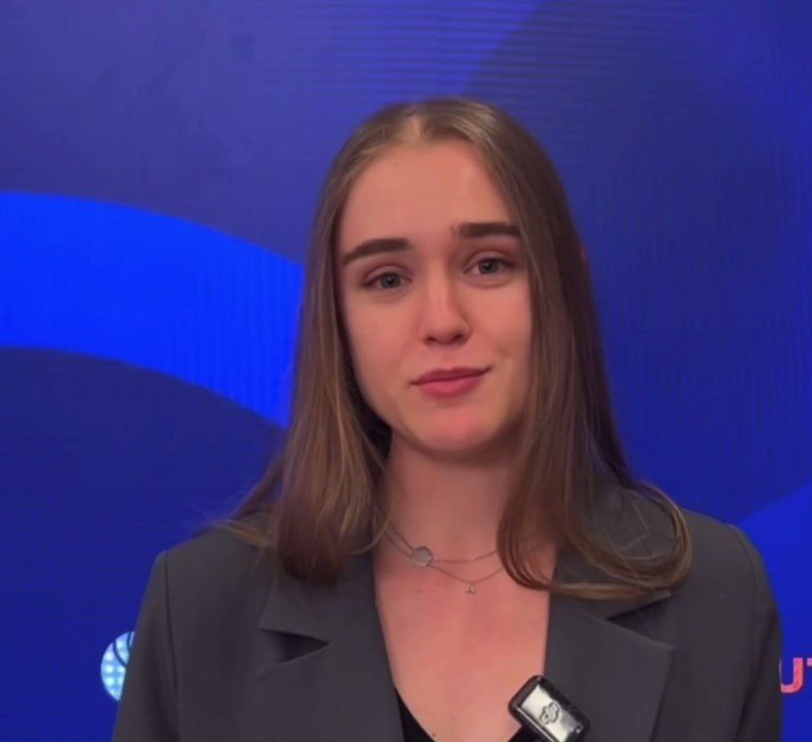 25 летняя дочь начальника Управления администрации президента по внутренней политике стала новым директором департамента кинематографии Минкульта Анна Ярина окончила магистратуру в 2021 году и работает в министерстве с января 2025 года bankoffo