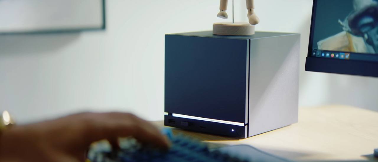 УТЕЧКА или вброс но один чешский ритейлер слил в сеть цену на Steam Machine 512 ГБ 19 826 чешских крон приблизительно 950 2 ТБ 22 305 чешских крон приблизительно 1070 Игры и подписки PlayShopGame bot Xbox PlayStation Игры GPX Подписывайся