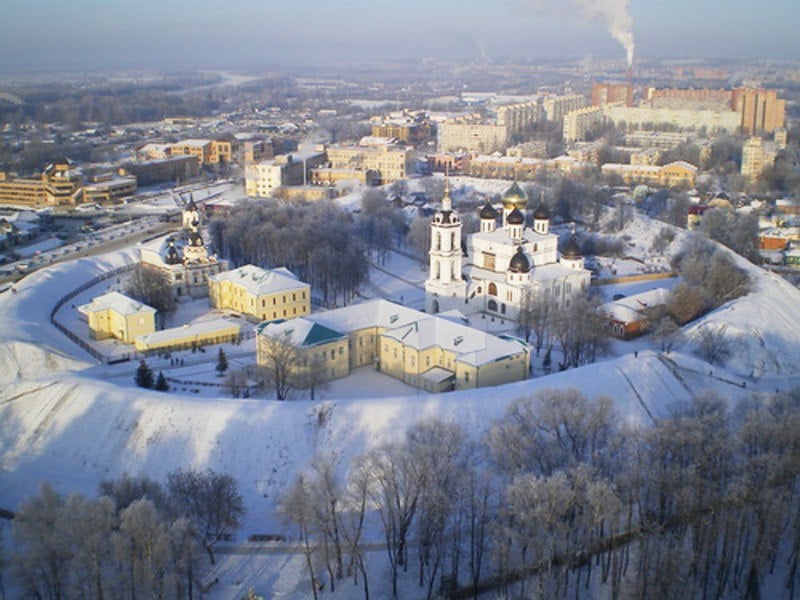 14 городских округов Подмосковья изменили свой статус    14 городских округов Московской области наделены статусом муниципального округа, среди них – и Чехов. Об этом сообщает пресс-служба регионального министерства территориальной политики.    «Федеральным законодательством о местном самоуправлении введен новый вид муниципального образования – муниципальный округ. В соответствии с установленными критериями новым статусом наделяются муниципалитеты, в составе которых преобладают сельские территории», – пояснили в ведомстве.    В Подмосковье с 1 января 2025 года новый статус получили округа:  - Волоколамский;  - Дмитровский;  - Егорьевск;  - Зарайск;  - Истра;  - Лотошино;  - Луховицы;  - Можайский;  - Раменский;  - Рузский;  - Серебряные Пруды;  - Чехов;  - Шатура;  - Шаховская.    «Согласно Федеральному законодательству правовой статус муниципального округа аналогичен правовому статусу городского округа, соответственно для жителей наделение вышеперечисленных городских округов новым статусом никаких изменений за собой не влечет», – подчеркнули в министерстве территориальной политики Подмосковья.