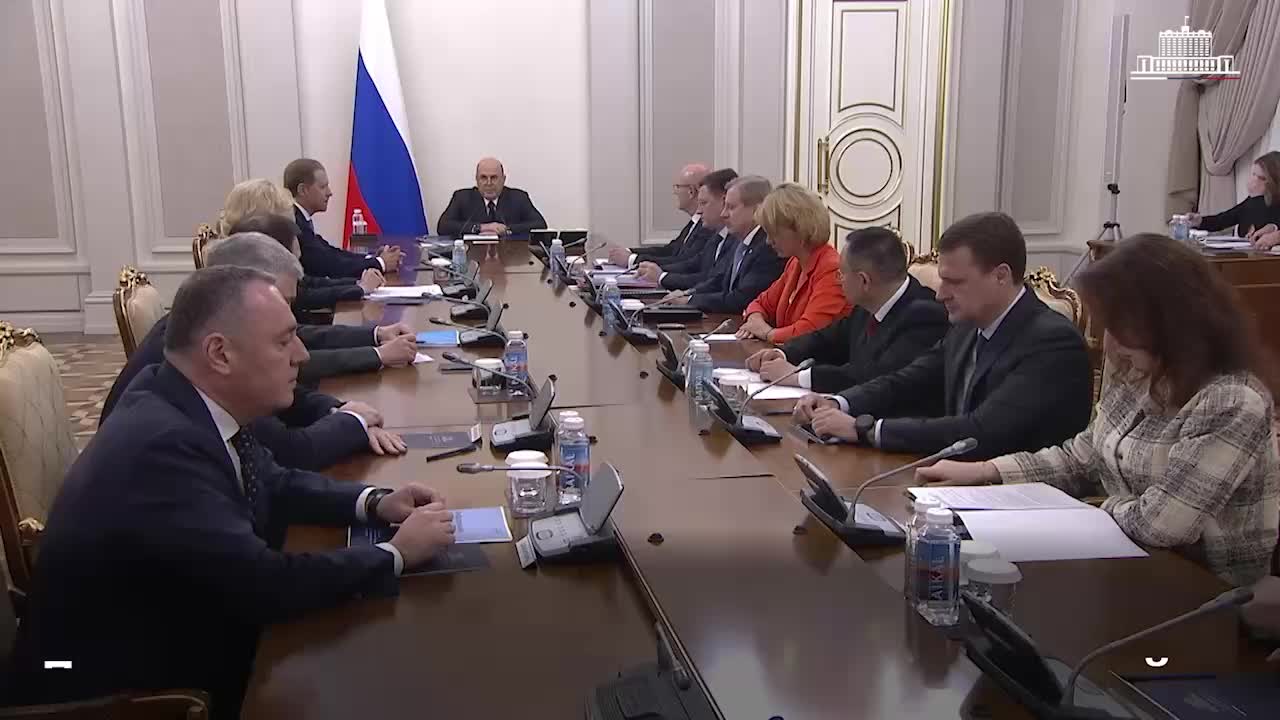 Дополнительные средства на здравоохранение получат 9 регионов России