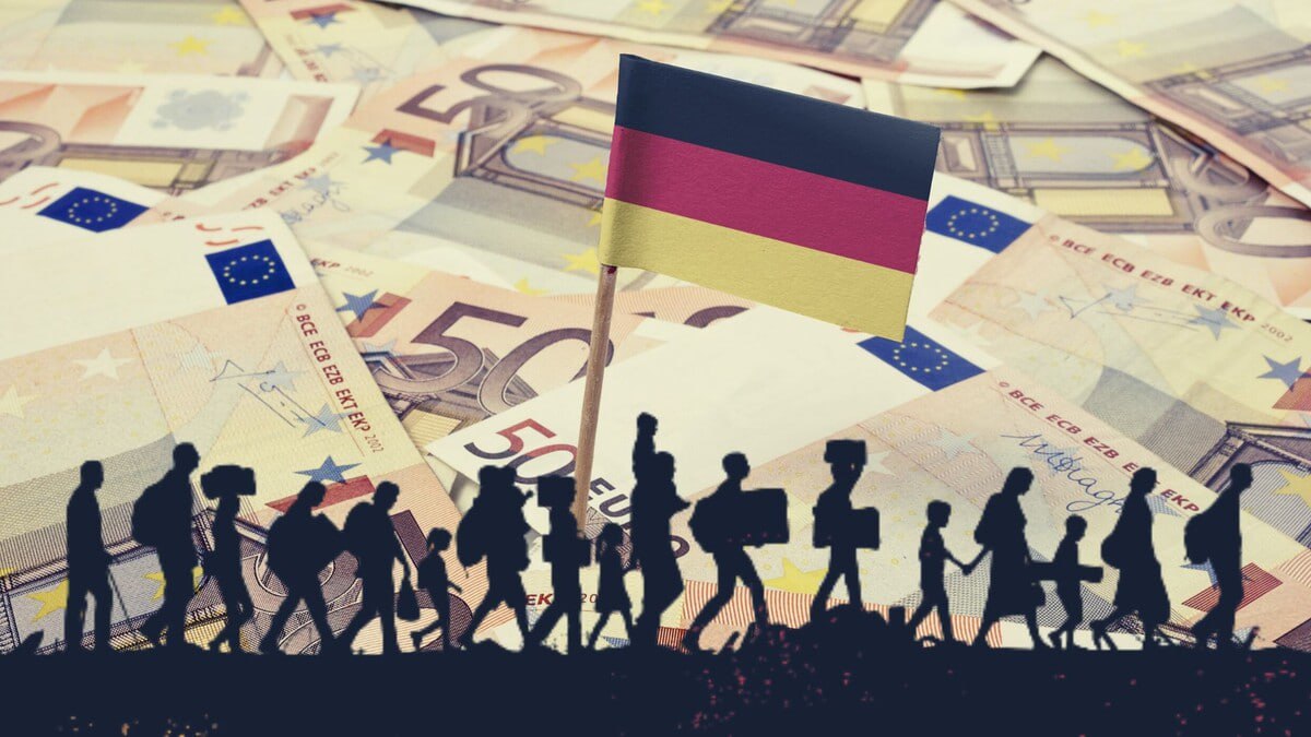 Германия тратит на социальные нужды больше всех в Европе сообщает газета Rheinische Post со ссылкой на новое исследование Института немецкой экономики IW По данным аналитиков 41 всех государственных расходов в ФРГ идет на социальную защиту