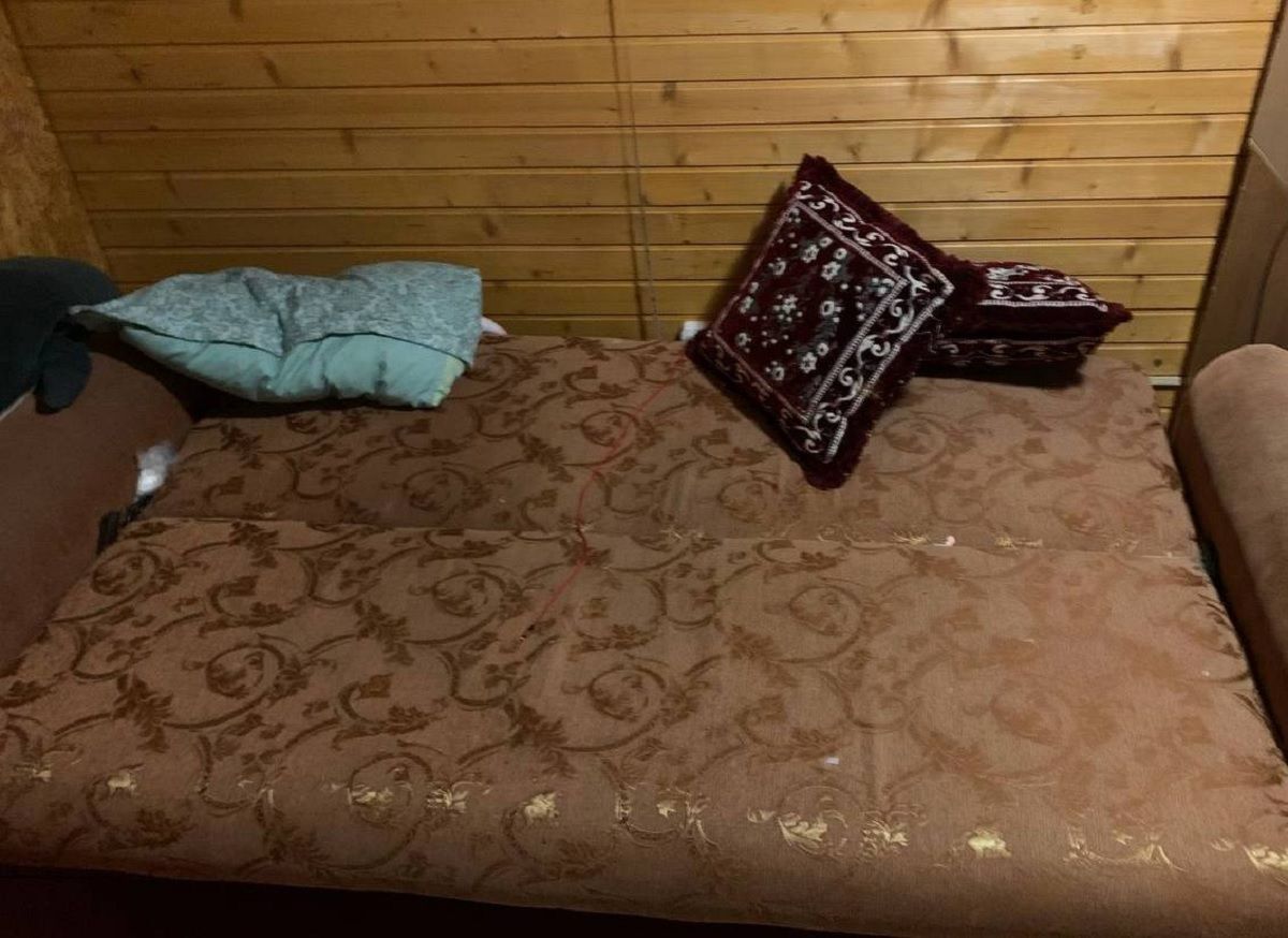 Житель Калужской области пытался убить свою малолетнюю дочь   kaluganews ru fn 1776546 html Калужанин пытался убить свою малолетнюю дочь Следственными органами в отношении 53 летнего мужчины возбуждено уголовное дело по статье Покушение на убийство   Прислать новость Подписаться