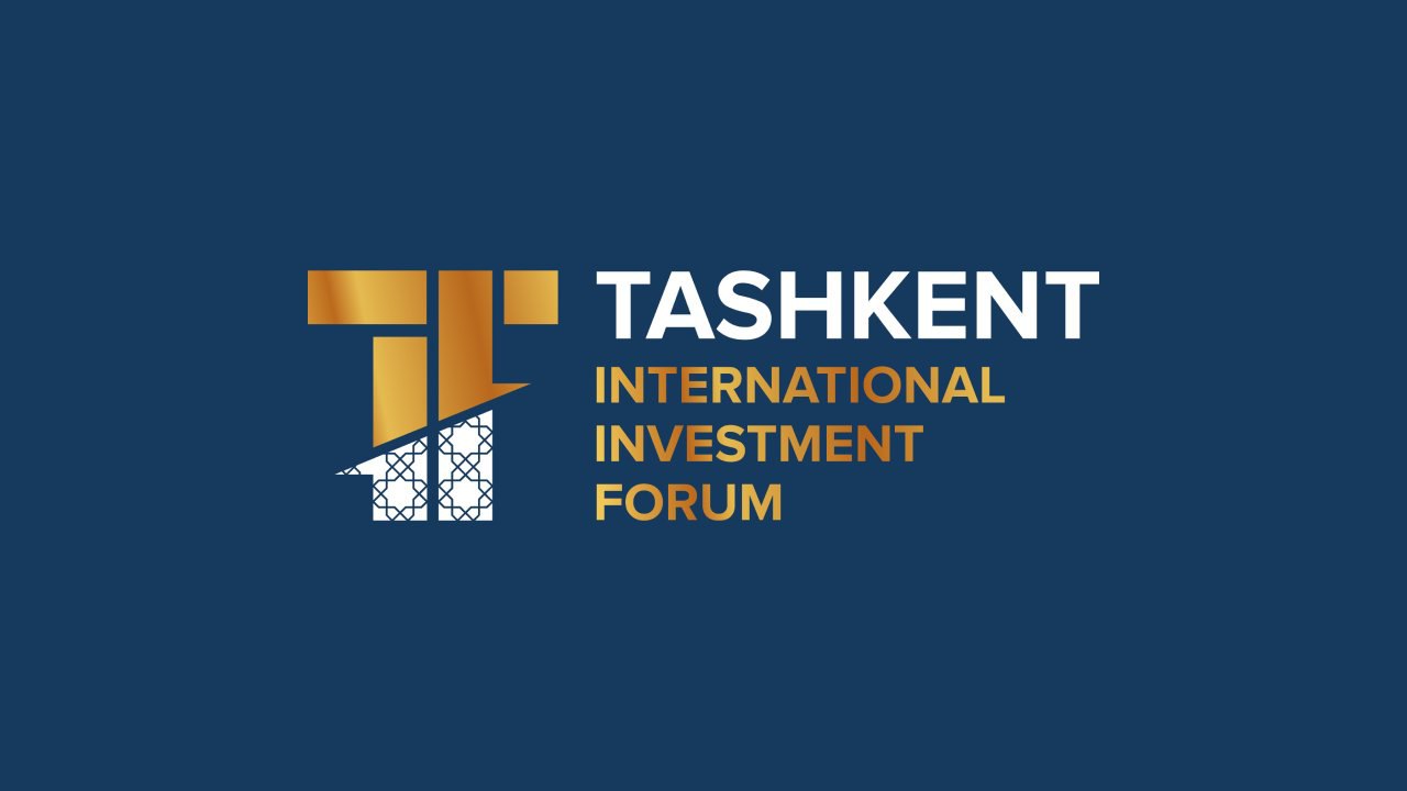 Сегодня в Узбекистане завершается 4-й Ташкентский международный инвестиционный форум TIIF 2025 . Данное мероприятие является ключевым событием для содействия экономическому сотрудничеству и привлечения прямых иностранных инвестиций в Центральную Азию Форум является одним из крупнейших деловых мероприятий в Центральной Азии, в котором принимают участие 3000 международных делегатов из почти 100 стран. Само мероприятие включает более 40 мероприятий – панельные дискуссии, переговоры B2B, круглые столы и пленарное заседание. Уникальной особенностью TIIF 2025 стала Первая национальная выставка промышленного и инвестиционного потенциала Узбекистана, на которой были представлены более 90 отечественных компаний в таких секторах, как нефтехимия, машиностроение, строительство и пищевая промышленность. Однако, отдельно хочется отметить участие представителей Исламского Эмирата Афганистан. Делегация ИЭА прибыла в Узбекистан 9 июня. Глава делегации – исполняющий обязанности министра промышленности и торговли Нуруддином Азизи. Делегация, включая Маулви Ахмаджана Билала из Amari Companies, посетила форум и выставку отечественной продукции Узбекистана, стремясь выполнить предыдущие двусторонние обязательства. Афганистан предпринимает конкретные шаги по интеграции в региональные экономические структуры, несмотря на такие проблемы, как его канал Кош-Тепа, который вызывает обеспокоенность по поводу водной безопасности Узбекистана и Туркменистана из-за их зависимости от реки Амударья. Афганская сторона стремилась: – Укрепить экономические связи с Узбекистаном, сосредоточившись на расширении двусторонней торговли и инвестиций. Встречи на полях форума с узбекскими коллегами были направлены на расширение доступа афганских товаров на рынок Узбекистана например, сухофруктов, минералов и шафрана и инвестиции в афганские предприятия. – Диверсифицировать продаваемые товары и активизировать сотрудничества между производителями и экспортерами. – Изучить инвестиционные возможности, особенно в сельскохозяйственном и добывающем секторах Афганистана, которые рассматриваются как ключевые факторы экономического роста. – Обсудить улучшение региональной связи, такой как железнодорожное сообщение через Узбекистан, Иран и Туркменистан, для содействия афганскому экспорту. #ЦентральнаяАзия #Узбекистан #Афганистан
