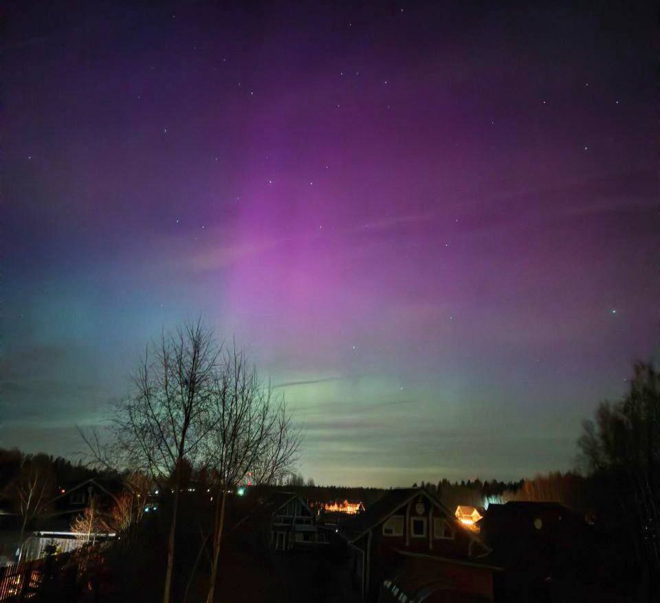 В Казани 6 и 7 ноября в небе может разгореться Северное сияние Оно может появиться из за надвигающейся сильнейшей магнитной бури на Земле в этом году Подписаться КазанДА